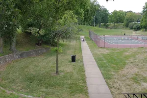 Pickleball/Tennis Courts, Hyde Park image