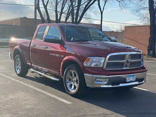 Used Car Dealer «Tri City Auto Sales», reviews and photos, 4760 Central Ave NE, Columbia Heights, MN 55421, USA