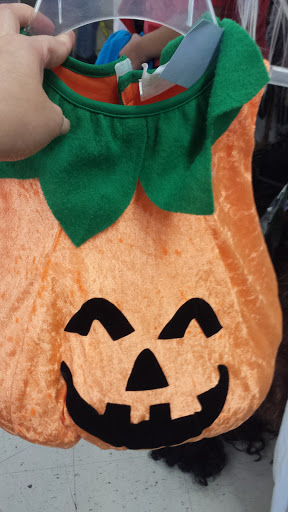 Thrift Store «Texas Thrift Store», reviews and photos, 5319 I-35, Austin, TX 78723, USA