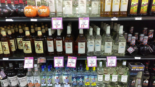 Liquor Store «Bubbles Liquor World», reviews and photos, 675 Genoa Way, Castle Rock, CO 80109, USA