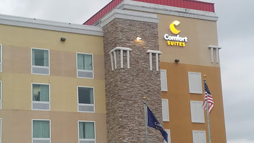 Hotel «Comfort Suites At Fairgrounds-Casino», reviews and photos, 4506 Oak Fair Blvd, Tampa, FL 33610, USA