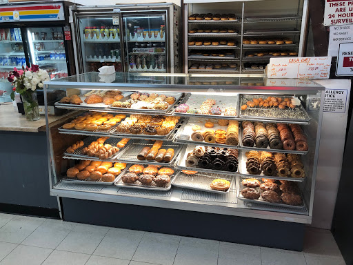 Donut Shop «Donut Wheel», reviews and photos, 2017 First St, Livermore, CA 94550, USA