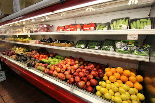 Kosher Grocery Store «KOSHERLAND», reviews and photos, 9467 Harding Ave, Surfside, FL 33154, USA