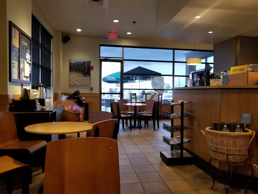 Coffee Shop «Starbucks», reviews and photos, 4503 Fleur Dr, Des Moines, IA 50321, USA