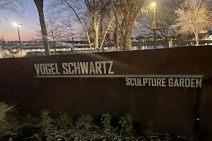 Vogel Schwartz Sculpture Garden image