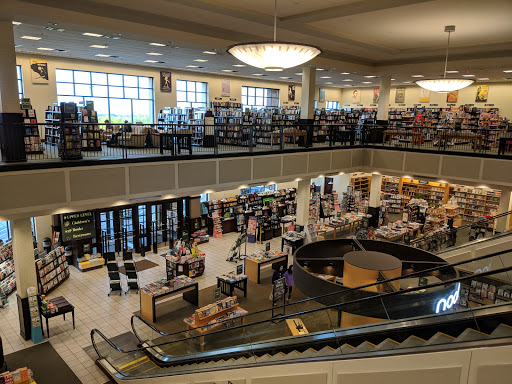 Book Store «Barnes & Noble», reviews and photos, 1430 Plaza Pl, Southlake, TX 76092, USA