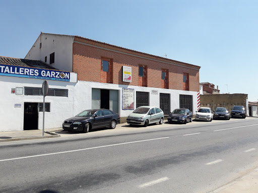 Talleres Antonio Garzón en Madrigal de las Altas Torres, Ávila‎