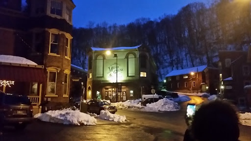 Live Music Venue «The Mauch Chunk Opera House», reviews and photos, 14 W Broadway, Jim Thorpe, PA 18229, USA