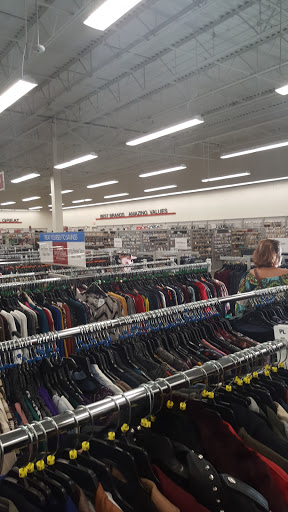 Clothing Store «Burlington Coat Factory», reviews and photos, 1160 Dawsonville Hwy, Gainesville, GA 30501, USA