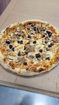 Plats et boissons du Pizzeria Domino's Pizza Levallois-Perret - n°6