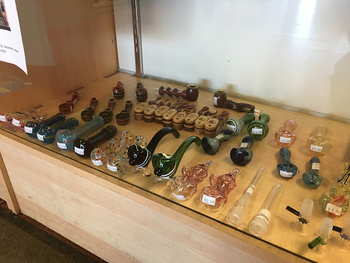 Tobacco Shop «Low Bob Discount Tobacco», reviews and photos, 2395 Conner St, Noblesville, IN 46060, USA