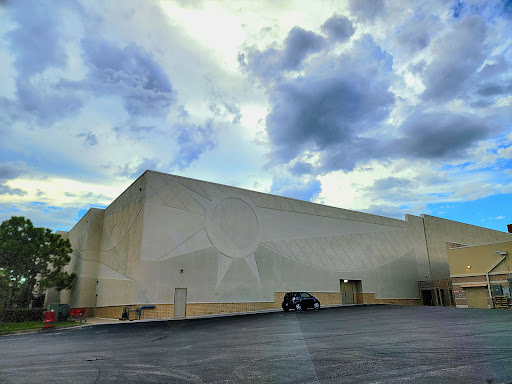 Movie Theater «Regal Cinemas Park Place 16 & RPX», reviews and photos, 7200 US-19, Pinellas Park, FL 33781, USA