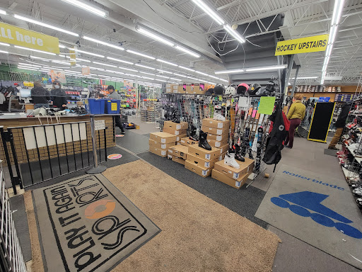 Sporting Goods Store «Play It Again Sports», reviews and photos, 2575 Fairview Ave N, Roseville, MN 55113, USA
