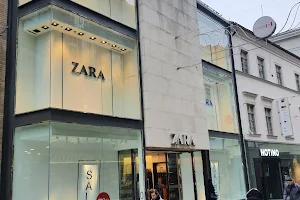 ZARA image