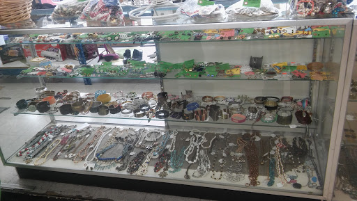 Thrift Store «Collins Ave Thrift Store», reviews and photos, 4020 Frederick Ave, Baltimore, MD 21229, USA