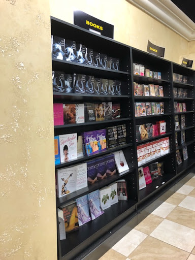 Lingerie Store «VIP Very Intimate Pleasures», reviews and photos, 480 Oakland St, Manchester, CT 06042, USA