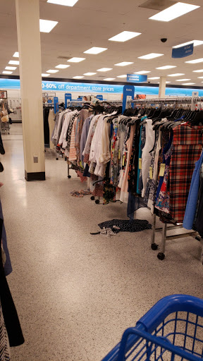 Clothing Store «Ross Dress for Less», reviews and photos, 1388 E Main St, Woodland, CA 95776, USA