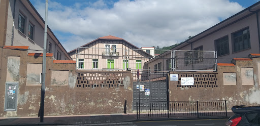 Colegio Público Santiago Apóstol en Mieres