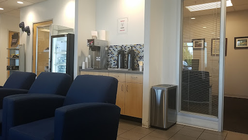 Car Dealer «Lee Johnson Auto Family», reviews and photos, 11845 NE 85th St, Kirkland, WA 98033, USA
