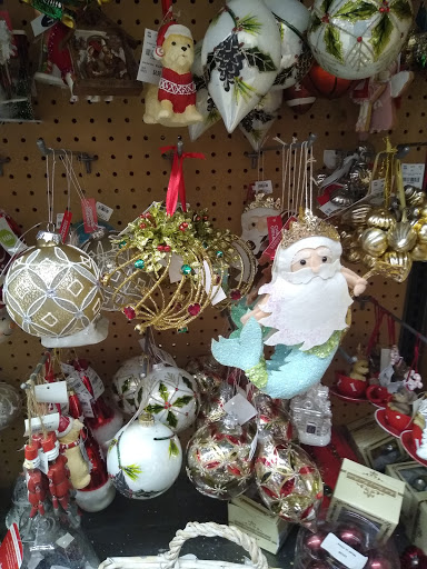 Home Goods Store «Tuesday Morning», reviews and photos, 2648 Tamiami Trail E, Naples, FL 34112, USA