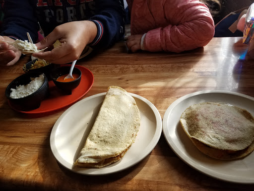 Gorditas la Guacamaya