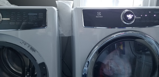 Appliance Store «Famous Tate Appliance & Bedding Center», reviews and photos, 3347 Henderson Blvd, Tampa, FL 33609, USA