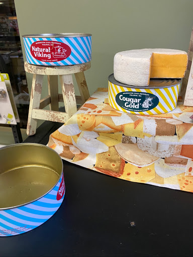 Liquor Store «Redmond Ridge Liquor & Wine», reviews and photos, 18001 NE 76th St, Redmond, WA 98052, USA