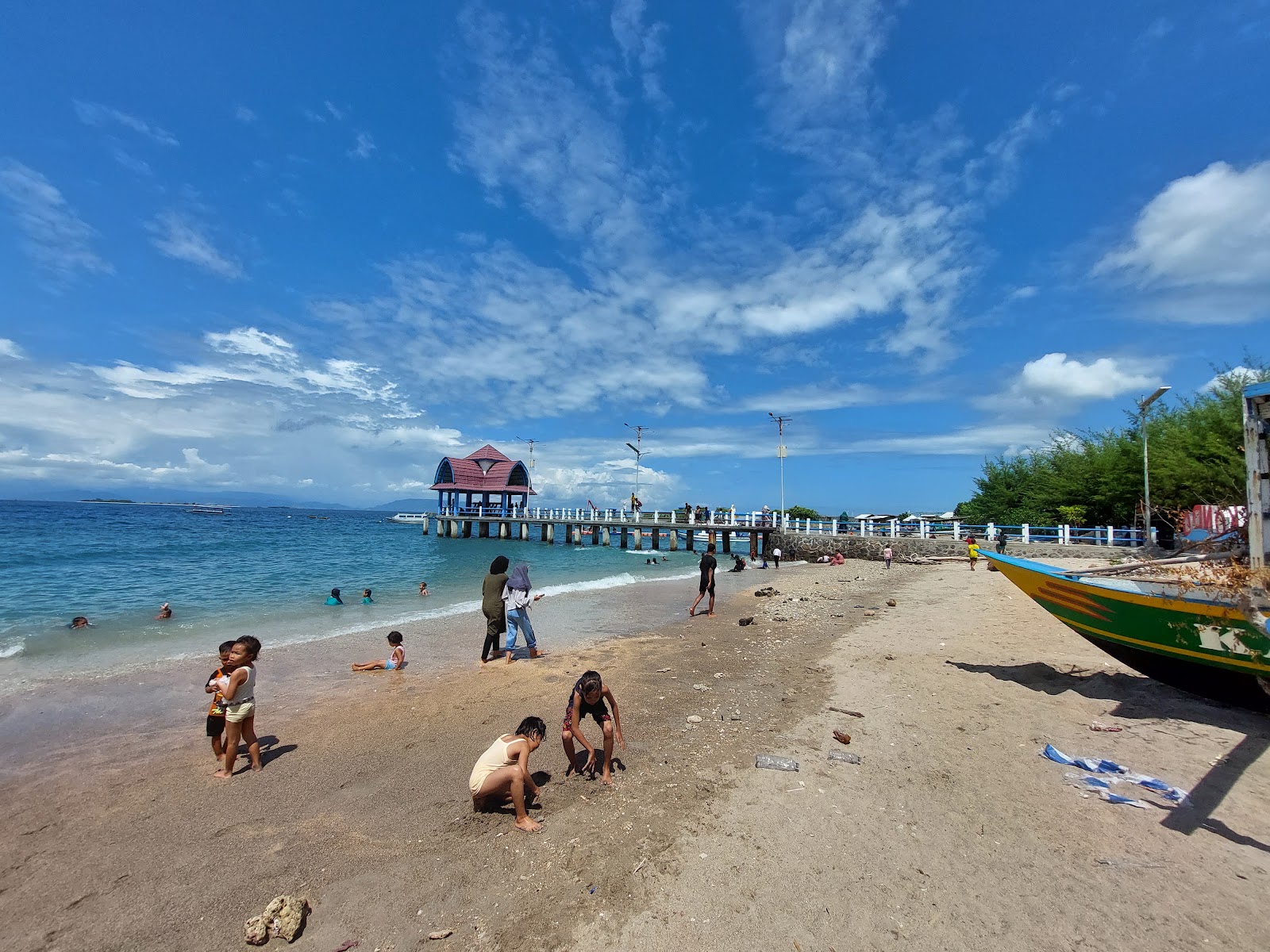 Zdjęcie Kondo beach z poziomem czystości wysoki