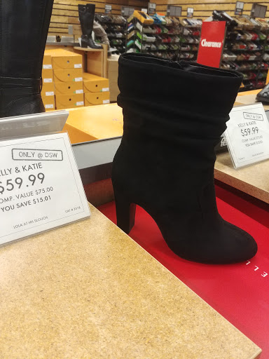 Shoe Store «DSW Designer Shoe Warehouse», reviews and photos, 2915 Harrison Ave NW, Olympia, WA 98502, USA