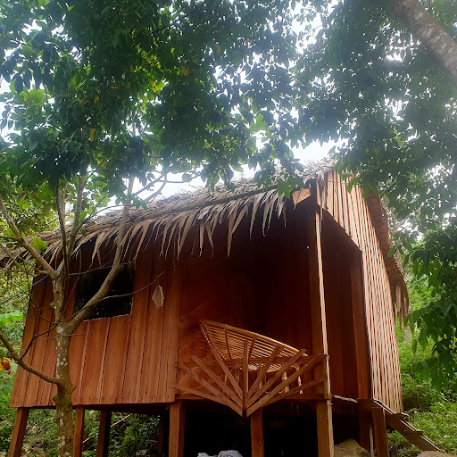 Homestay Thác Suối Tiên