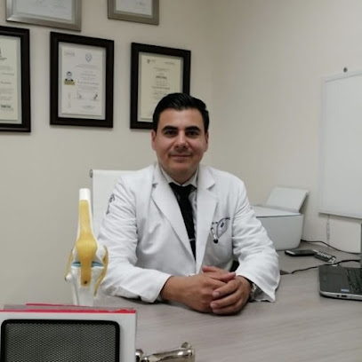Dr. Omar Enrique Méndez Mariles, Ortopedista