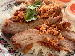 อุดม หมูทอด