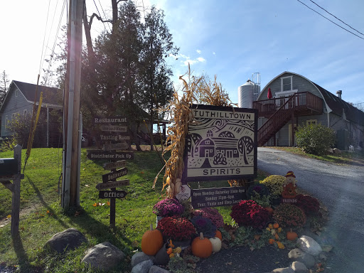 Bar «Tuthilltown», reviews and photos, 14 Grist Mill Ln, Gardiner, NY 12525, USA