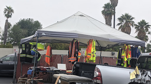 Drive-in Movie Theater «Van Buren Drive-In Theatre and Swap Meet», reviews and photos, 3035 Van Buren Boulevard, Riverside, CA 92503, USA