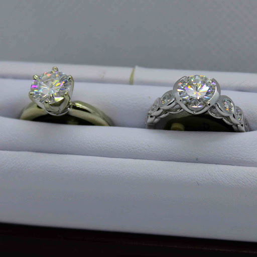 Jeweler «Merry Jewelers», reviews and photos, 42 E Magnolia Ave, Eustis, FL 32726, USA