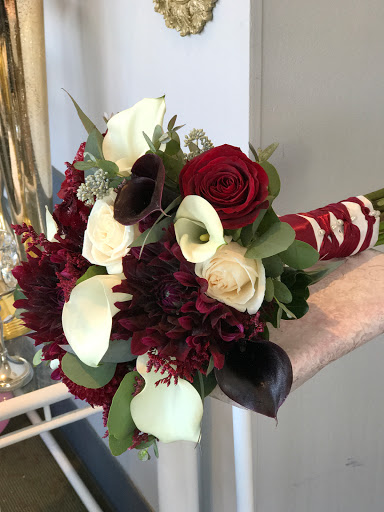 Florist «Heavenly Flowers Too LCC», reviews and photos, 222 Broadway, Amityville, NY 11701, USA