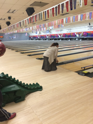 Bowling Alley «Port Jeff Bowl Inc», reviews and photos, 31 Chereb Ln, Port Jefferson Station, NY 11776, USA