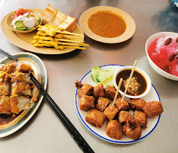 Lock Tien - Phuket local food center photo