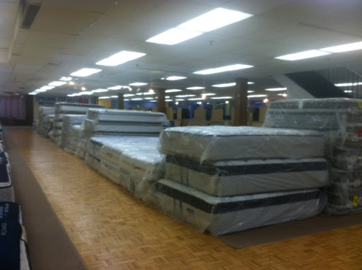 Furniture Store «American Freight Furniture and Mattress», reviews and photos, 1930 Silas Deane Hwy, Rocky Hill, CT 06067, USA