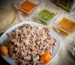 Chencho Cachetes Toluca photo