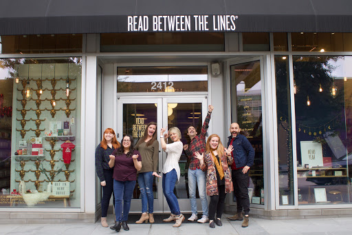 Read Between The Lines, 2412 Victory Park Ln, Dallas, TX 75219, USA, 