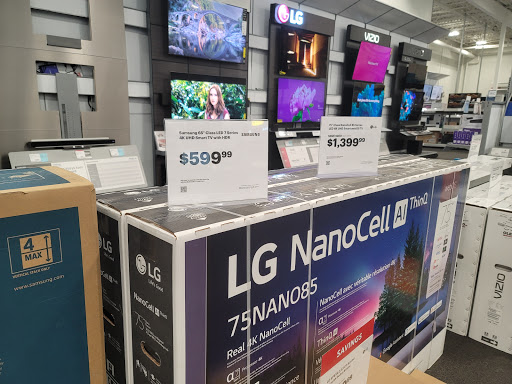 Electronics Store «Best Buy», reviews and photos, 115 N 76th St, Omaha, NE 68114, USA