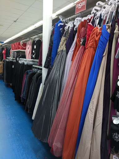 Department Store «Lot-less Closeouts», reviews and photos, 3155 Amboy Rd, Staten Island, NY 10306, USA