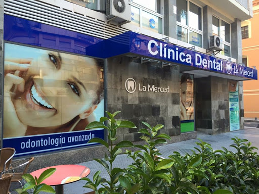 Clínica dental La Merced en Huelva
