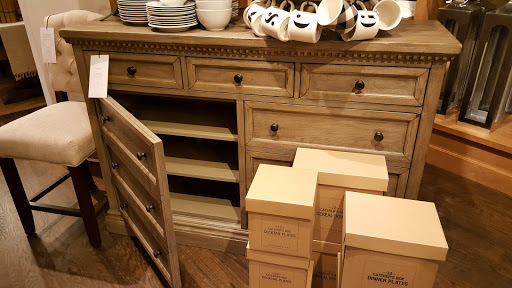 Furniture Store «Pottery Barn», reviews and photos, 3101 PGA Boulevard f141, Palm Beach Gardens, FL 33410, USA