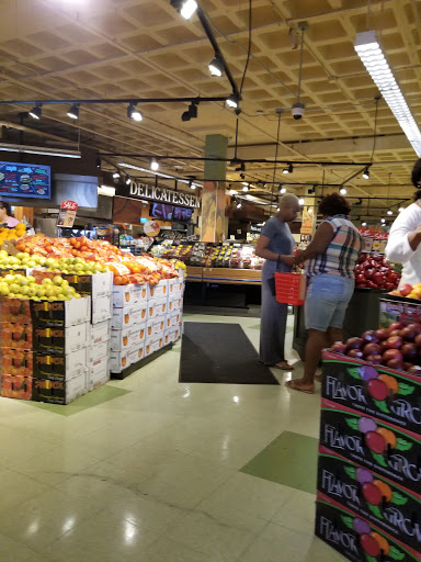 Grocery Store «ShopRite of Scarsdale», reviews and photos, 955 Central Avenue, Scarsdale, NY 10583, USA