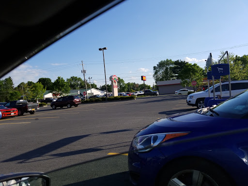 Grocery Store «Hannaford Supermarket», reviews and photos, 3758 Burgoyne Ave, Hudson Falls, NY 12839, USA