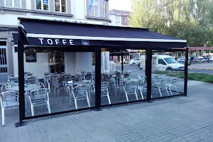 Cafetería Toffe image