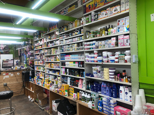 Grocery Store «El Gigante Grocery Store», reviews and photos, 2720 W 71st St, Indianapolis, IN 46268, USA