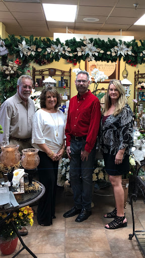 Florist «Buds Blooms & Beyond», reviews and photos, 11234 W Hillsborough Ave, Tampa, FL 33635, USA